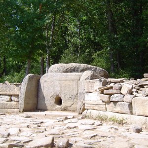 Дольмены на реке Жане