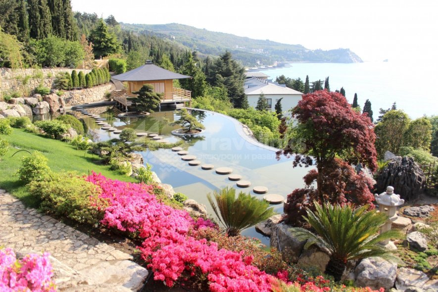 Крым: Алушта, Ялта, Партенит, Гурзуф