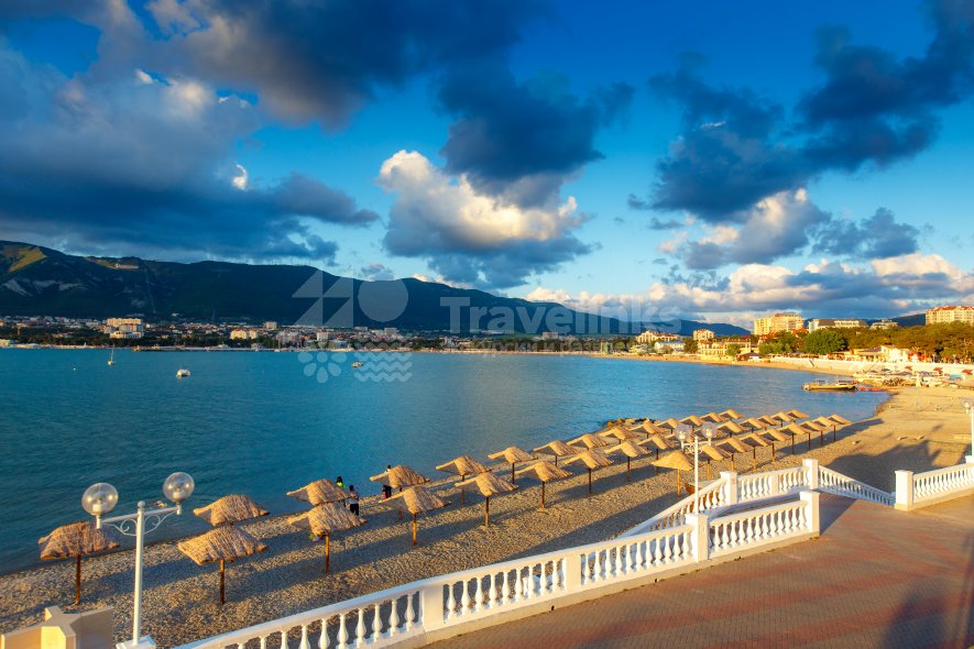 Галерея Толстый мыс в Геленджике #2