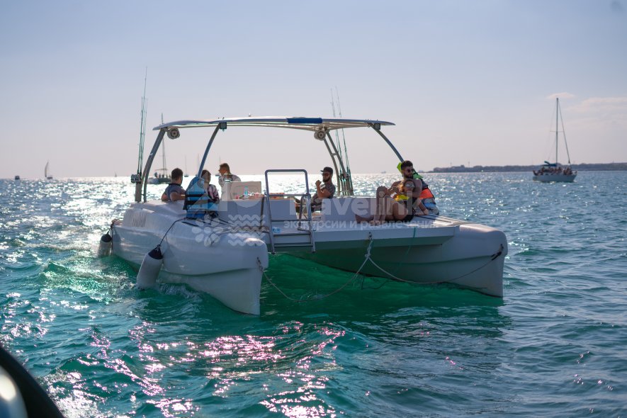 Галерея Морская рыбалка на яхтах, катерах, катамаранах #4