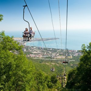 Галерея Набережная Геленджика + дольмены + водопады + канатная дорога #2