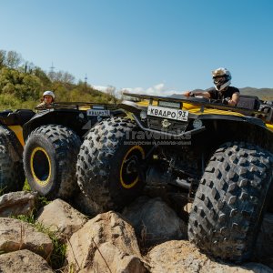 Квадро-гиганты в Геленджике к озеру Грек