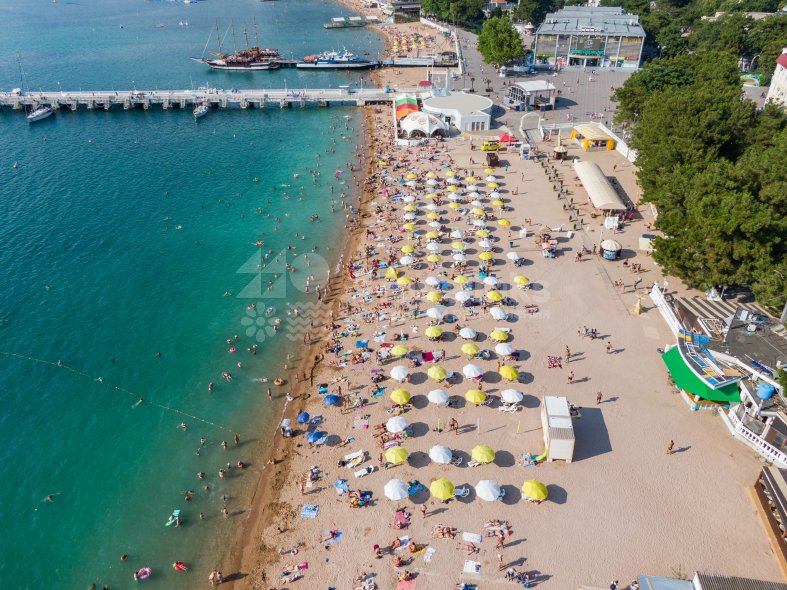 Галерея Центральный пляж Геленджика #2