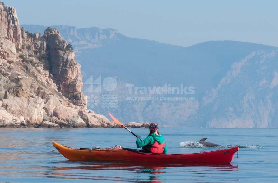Катание на каяках на Генеральских пляжах Крыма
