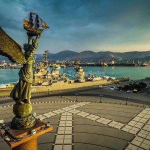Новороссийск — город-герой, город-порт