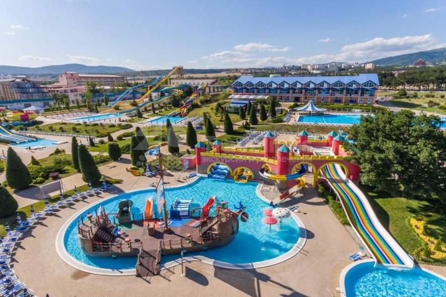 Галерея Аквапарк «Золотая бухта» в Геленджике #4