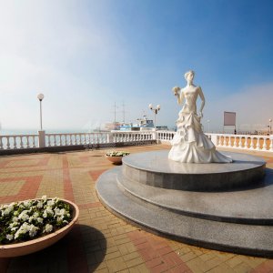 Галерея Памятник «Белая невеста» #2