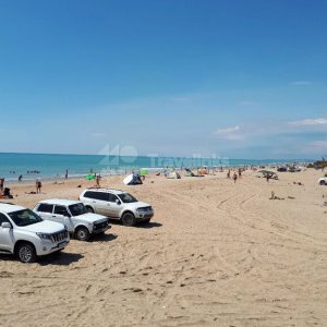 Пляж на Бугазской косе