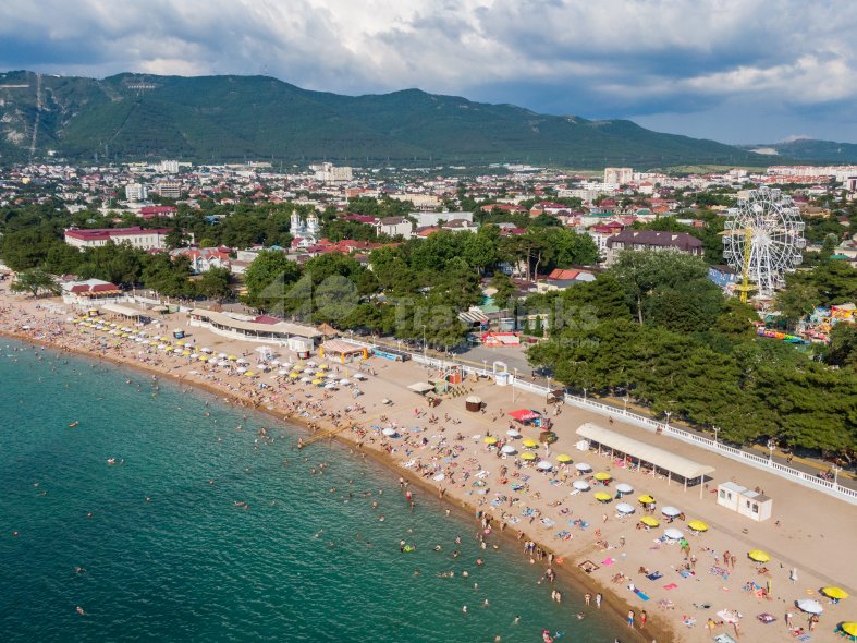 Центральный пляж Геленджика