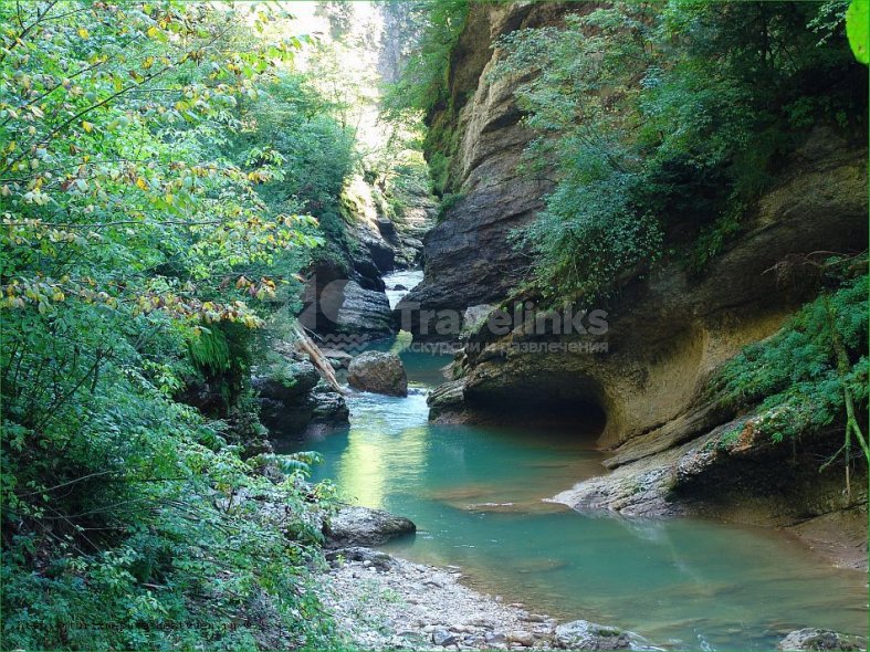 Галерея Гуамское ущелье #1