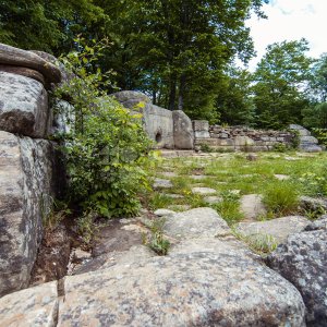 Галерея Дольмены на реке Жане #3