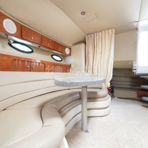 Галерея Яхта Larson #5