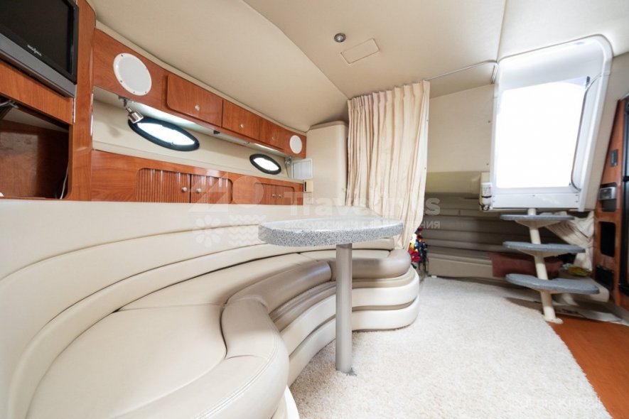 Галерея Яхта Larson #5