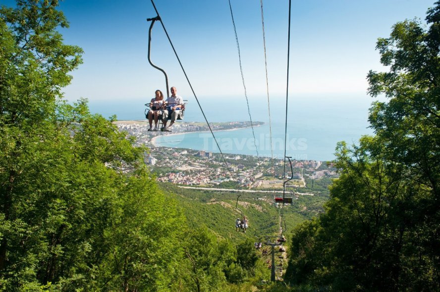 Галерея Набережная Геленджика + дольмены + водопады + канатная дорога #2