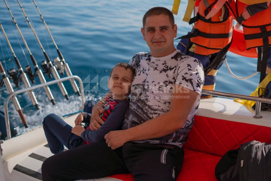 Галерея Морская рыбалка на яхтах, катерах, катамаранах #2