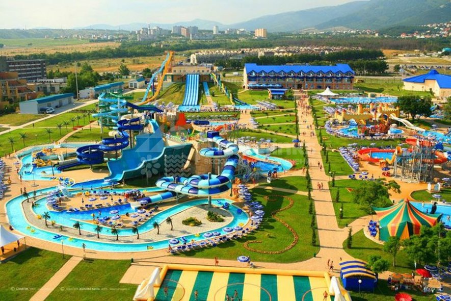 Аквапарк «Золотая бухта» в Геленджике