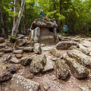 Галерея Дольмены на реке Жане #1