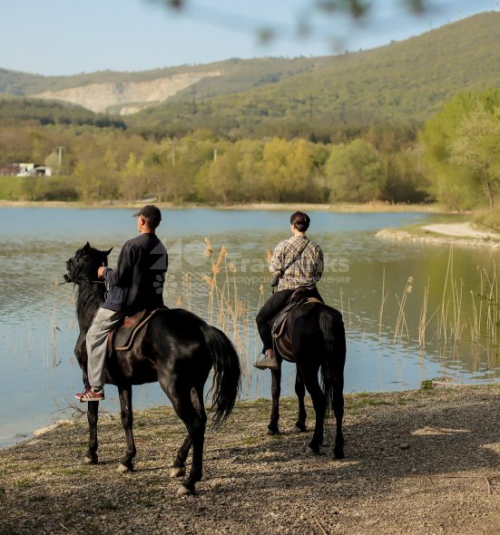 Галерея Прогулка на лошадях к озеру  (1 час) #4