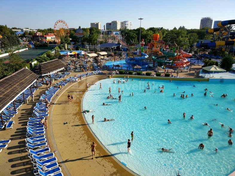 Аквапарк «Золотой пляж»
