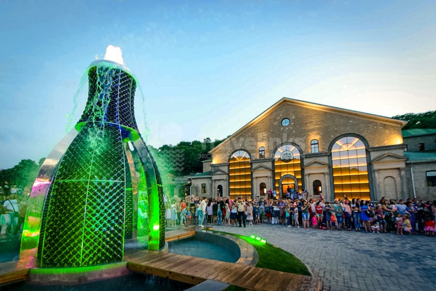 Вечерний Абрау-Дюрсо