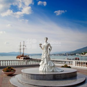 Галерея Памятник «Белая невеста» #1