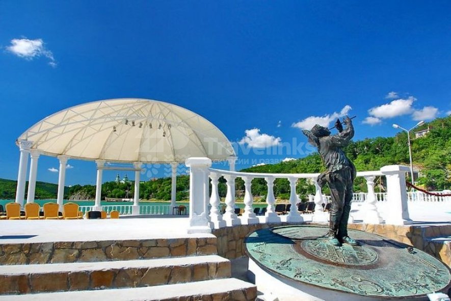 Вечернее Абрау-Дюрсо