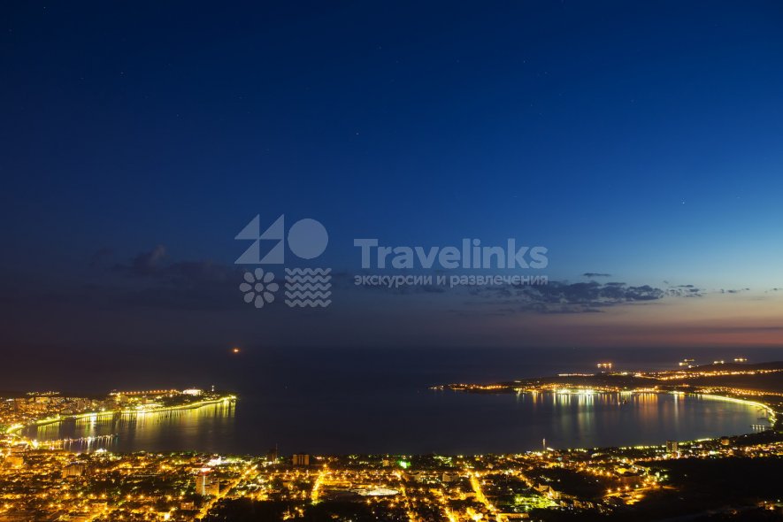 Галерея Ночной Геленджик #0