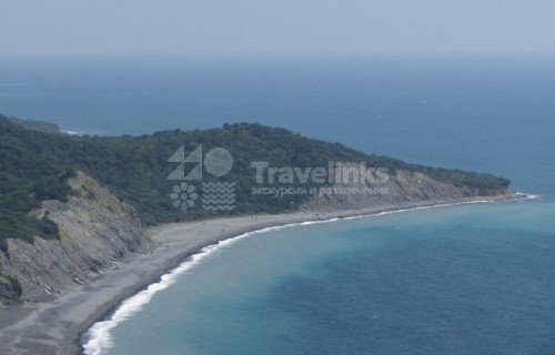 Пляж в Малом Утрише