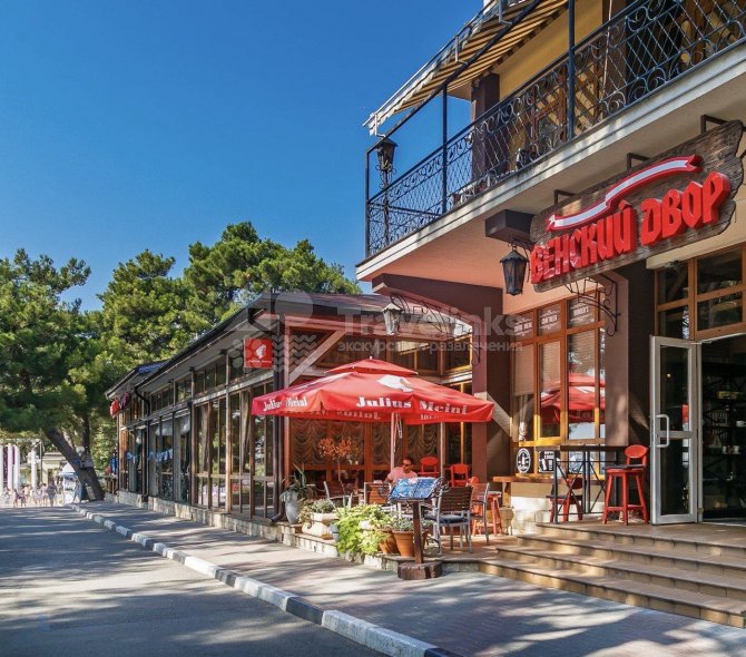 Галерея Венский двор #3