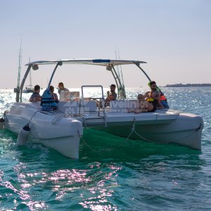 Галерея Морская рыбалка на яхтах, катерах, катамаранах #4