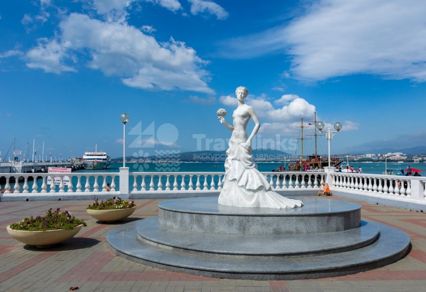 Галерея Геленджик обзорная #1