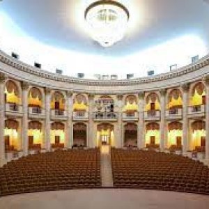 Галерея Зимний театр в Сочи #1