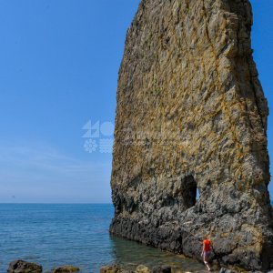 Авторская экскурсия к скале «Парус»