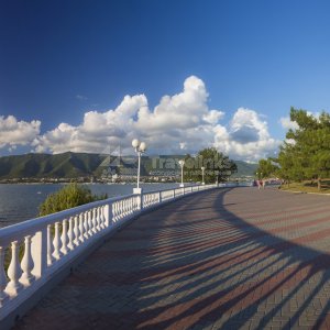 Галерея Толстый мыс в Геленджике #0