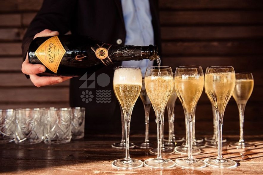 Хвала вину из глубины веков