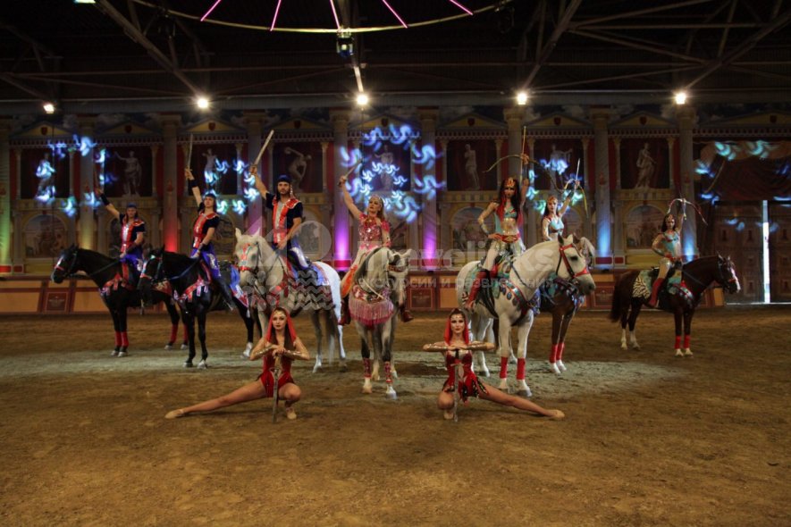 Галерея Амазонки Боспорского царства #2