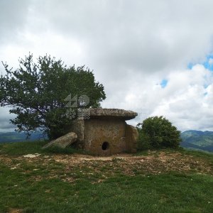 Гора Нексис